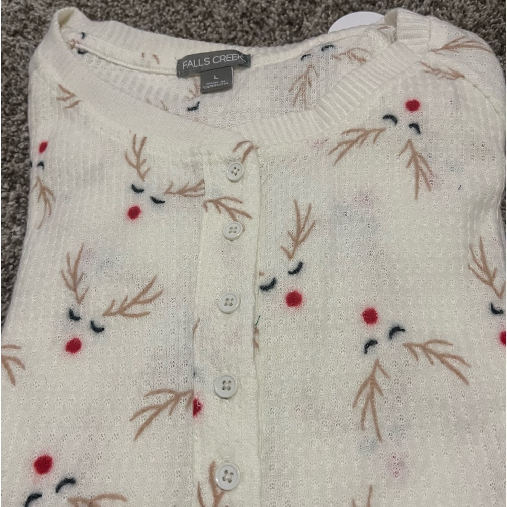 Falls Creek Women’s Reindeer Face Pajama Set - Picture 2 of 7
